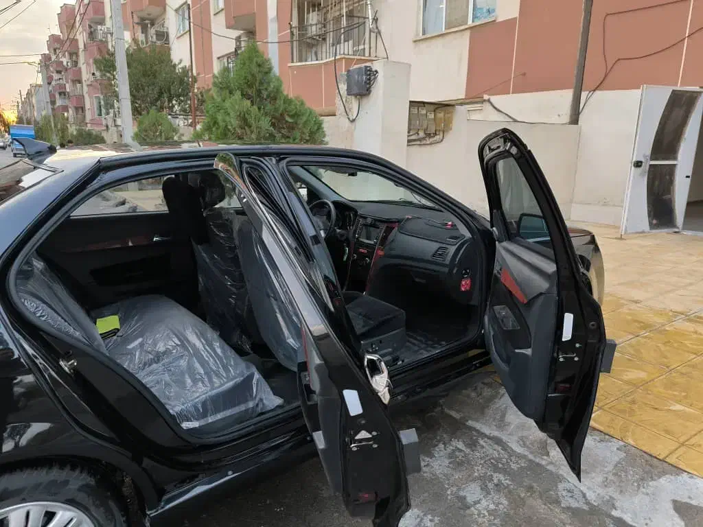دنا پلاس ۵ دنده EF7 - 1402