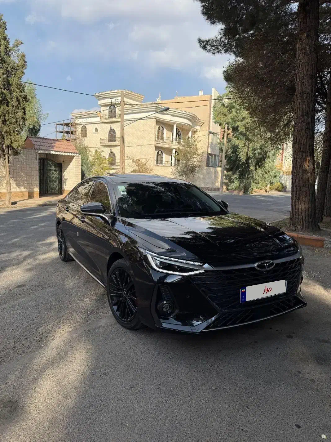 خودرو فونیکس، آریزو 8 آگهی ann_20893002