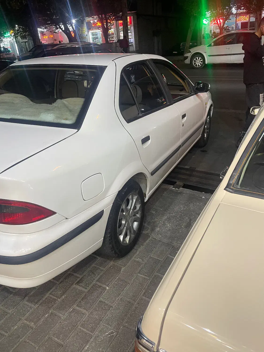 سمند LX XU7 - 1398