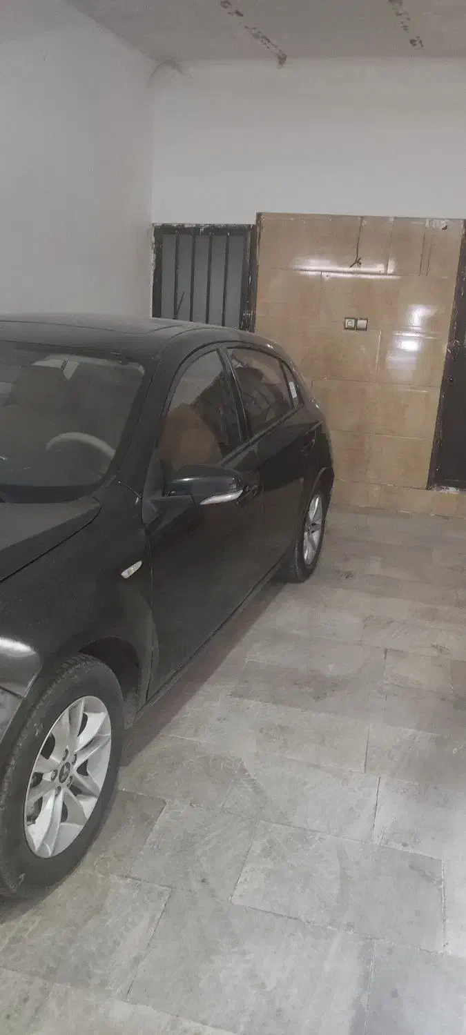 برلیانس H320 دنده‌ای 1500 - 1395