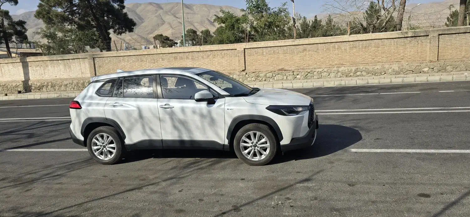 تویوتا کرولا کراس XG10 - چهارچرخ محرک - 2024