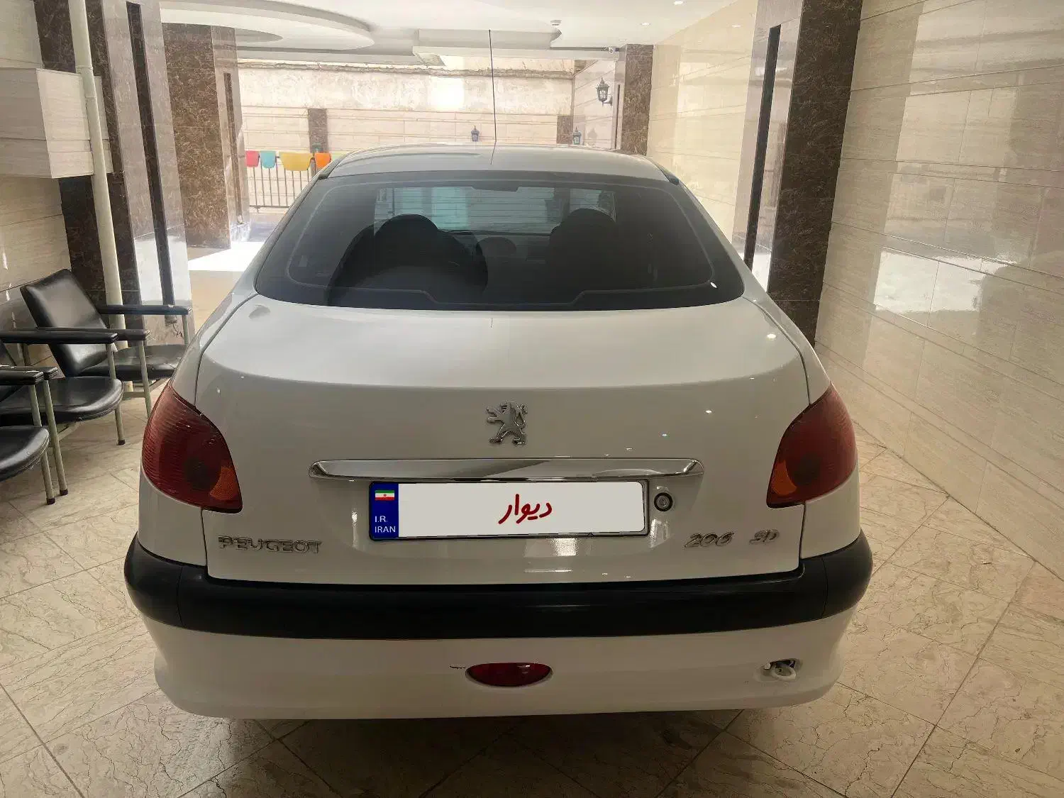 پژو ۲۰۶ صندوق دار v8 - 1396