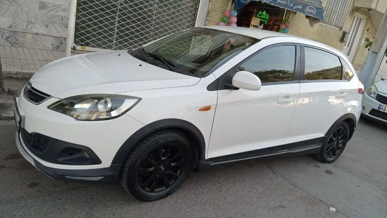 ام وی ام 315 هاچ بک اسپرت لاکچری - 1395