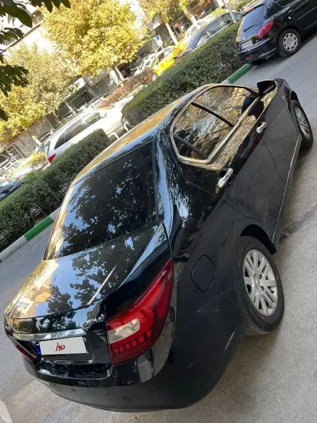 دنا پلاس تیپ ۲ سانروف ۴ ایربگ - 1398