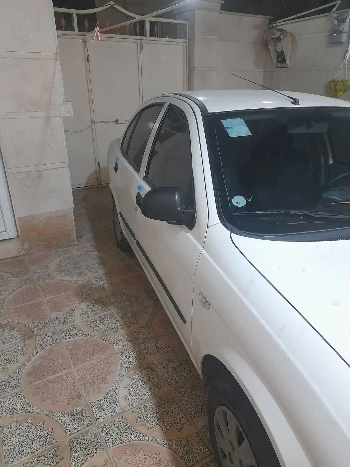 تیبا صندوق دار SX - 1401