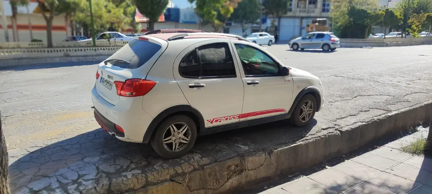 خودرو کوییک، R آگهی ann_20893869
