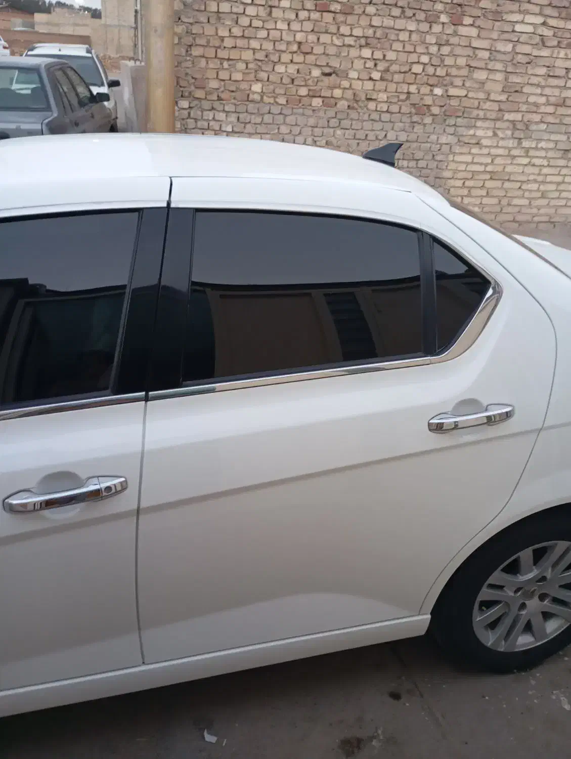 دنا پلاس ۵ دنده EF7 - 1402