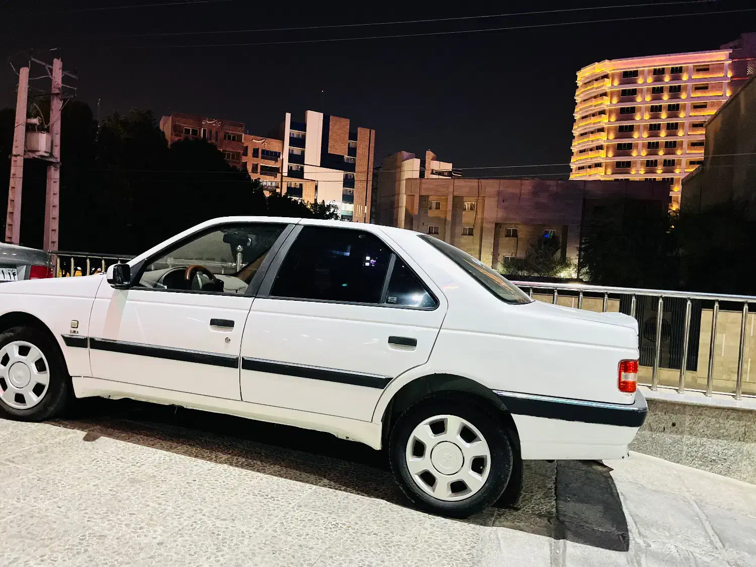 پژو 405 SLX بنزینی TU5 - 1399