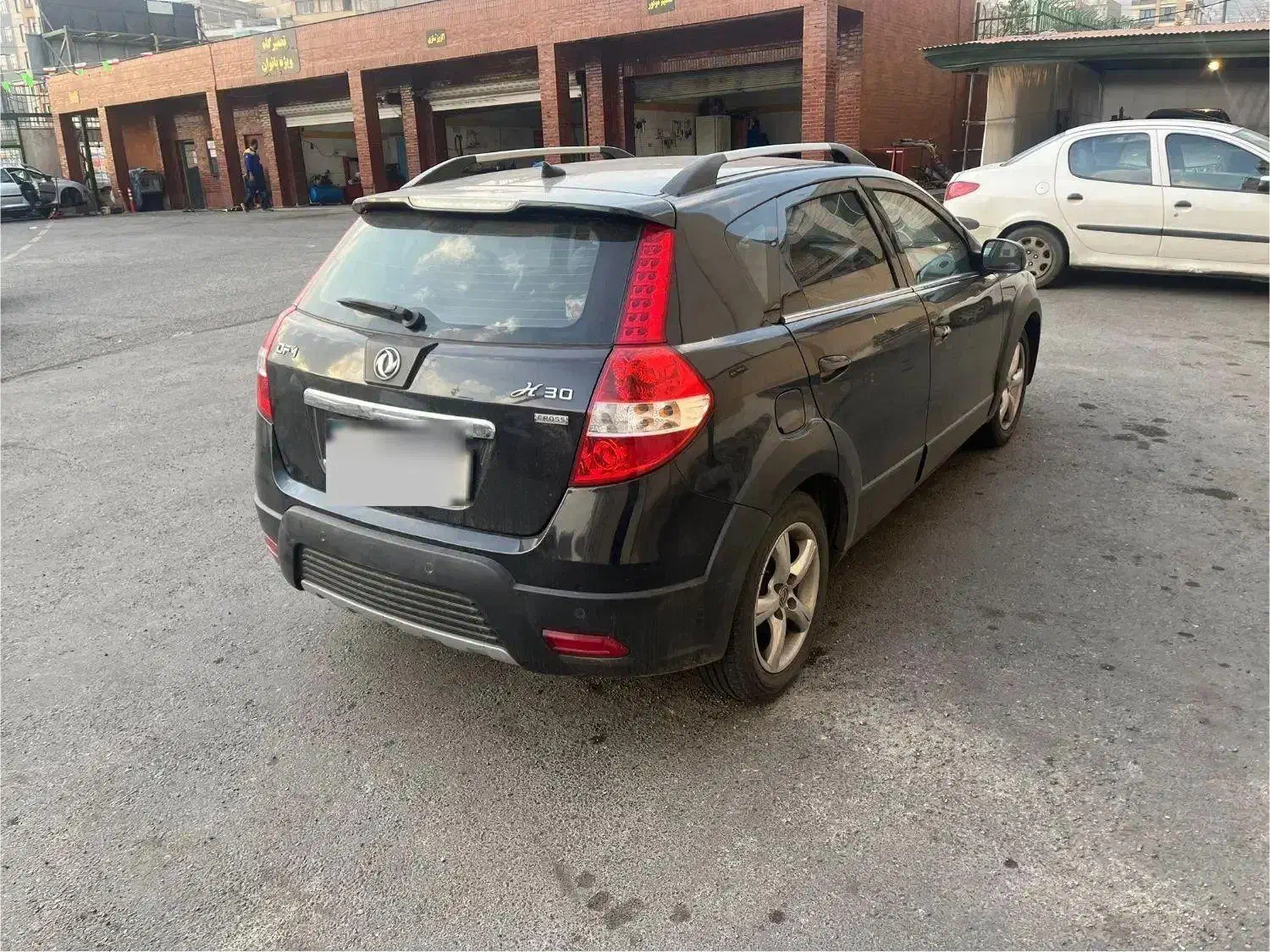 دانگ فنگ H30 کراس اتوماتیک - 1396