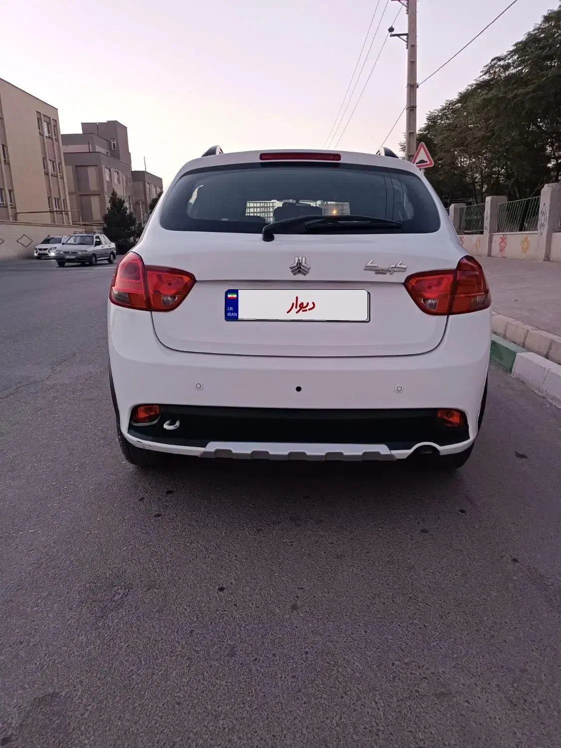 کوییک R دنده‌ای - 1399