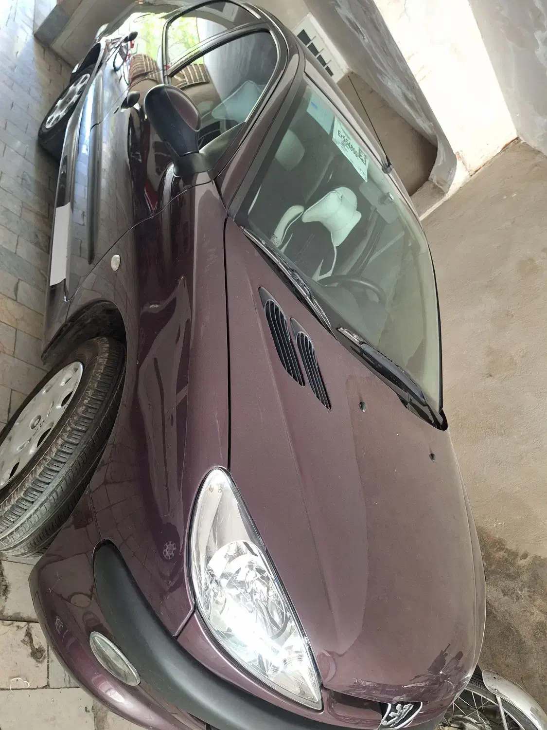 پژو ۲۰۶ صندوق دار v8 - 1397