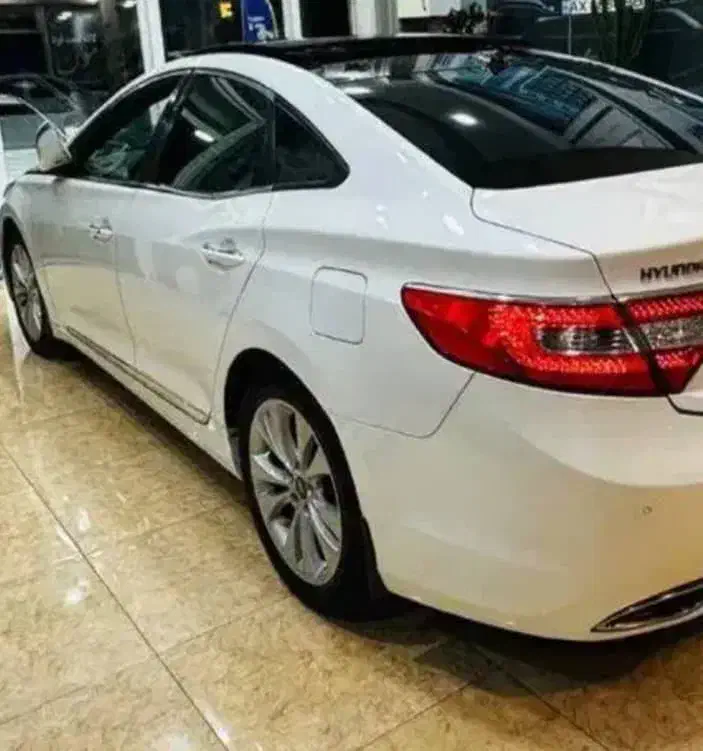 هیوندای آزرا (گرنجور) 3300cc - 2013