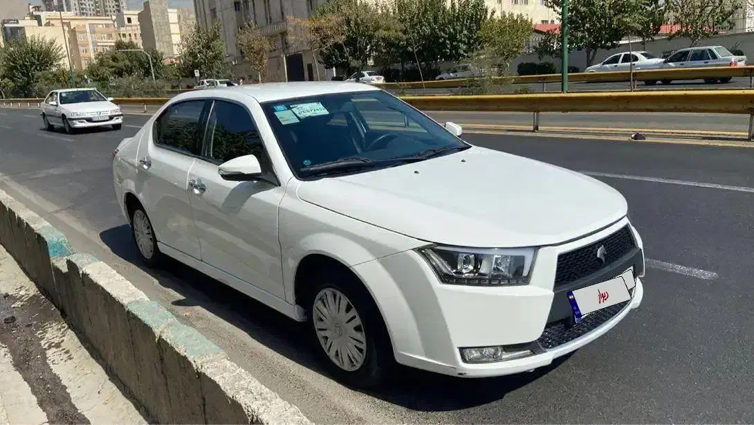 دنا پلاس ۵ دنده EF7 - 1402