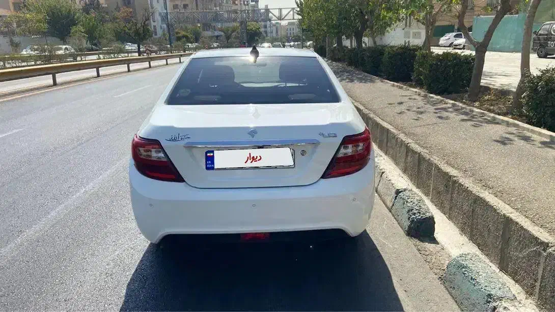 دنا پلاس ۵ دنده EF7 - 1402