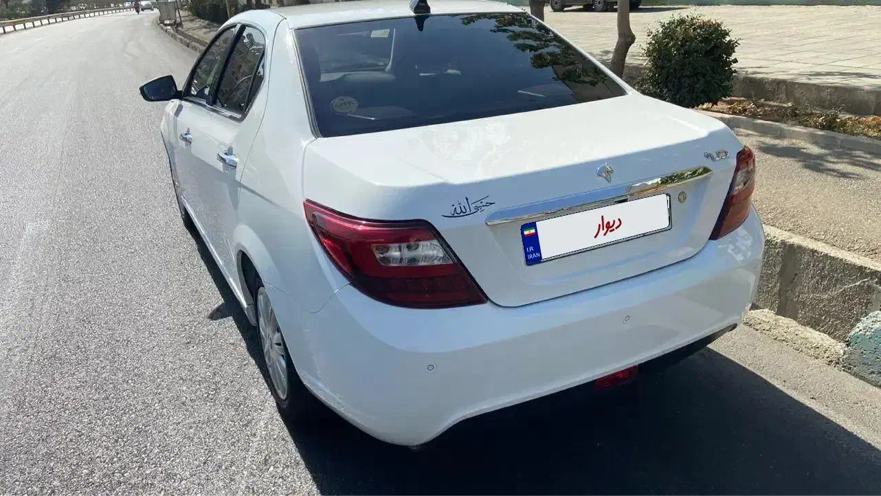 دنا پلاس ۵ دنده EF7 - 1402