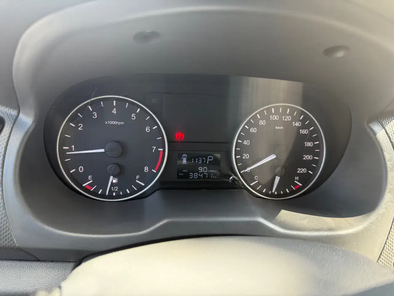 جک J4 اتوماتیک آپشنال - 1402