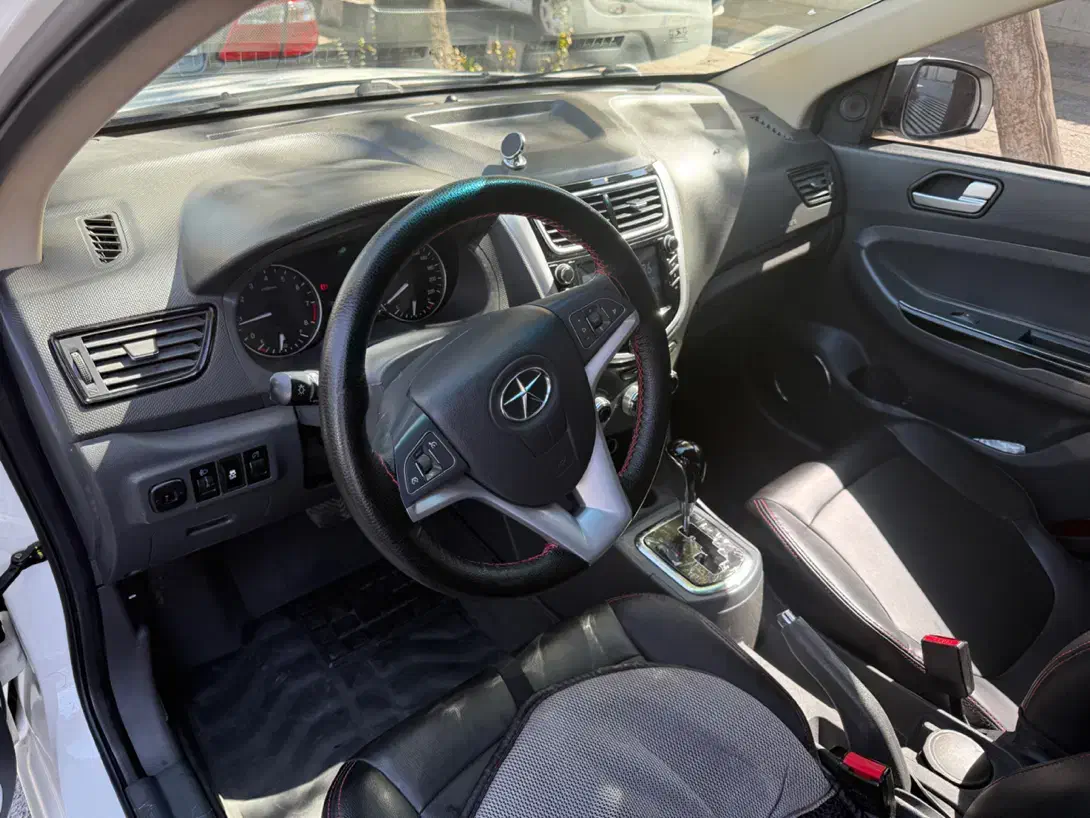 جک J4 اتوماتیک آپشنال - 1402