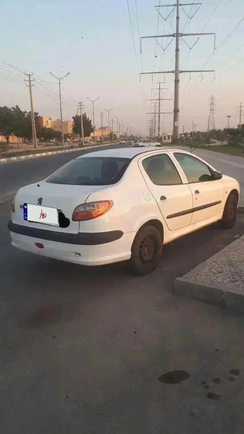 پژو ۲۰۶ صندوق دار v8 - 1394