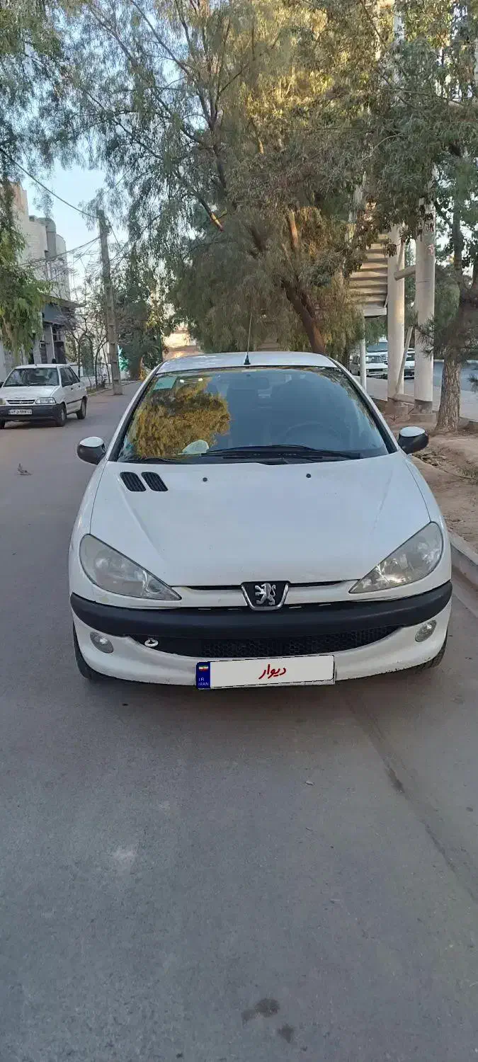 خودرو پژو، ۲۰۶ صندوق دار آگهی ann_20895356