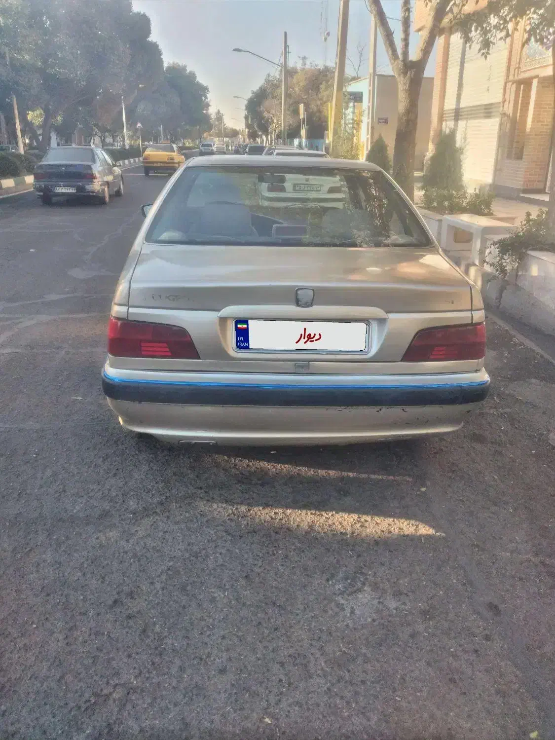 پژو پارس سال - 1382