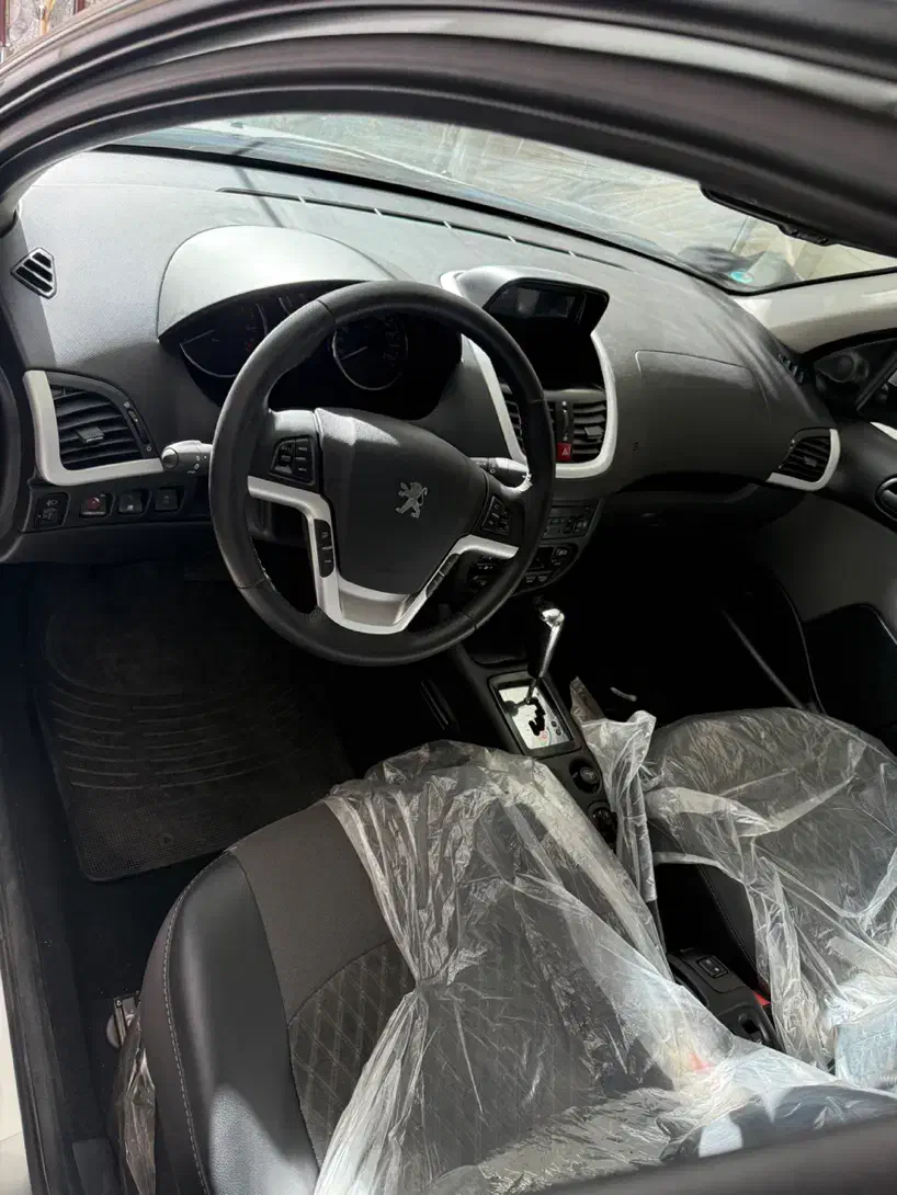 پژو 207 پانوراما اتوماتیک TU5P - 1404