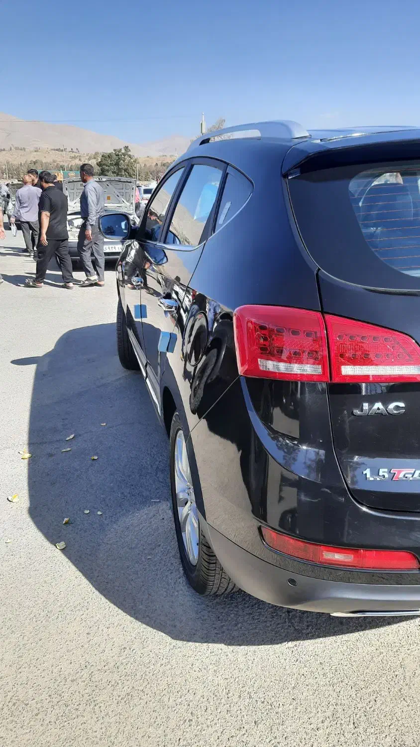 جک S5 اتوماتیک - 1402