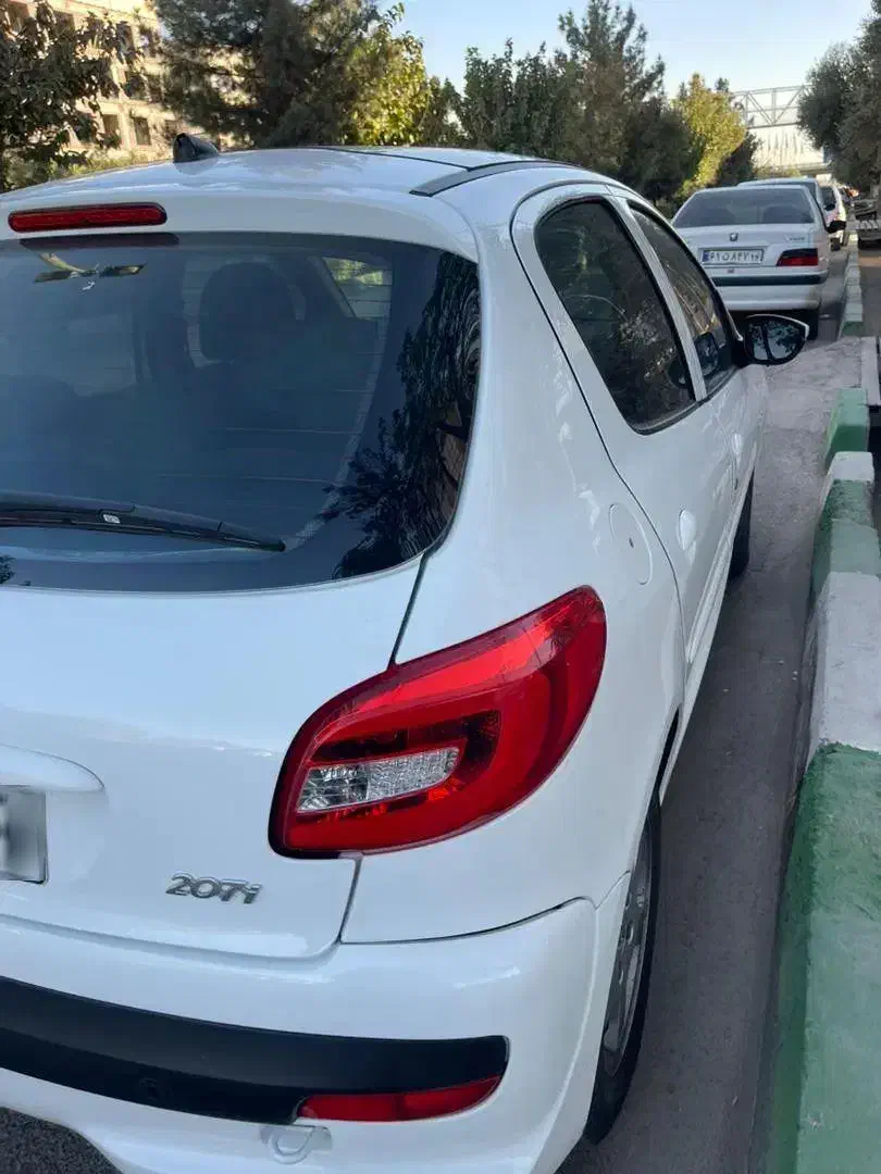 پژو 207 پانوراما دنده‌ای - 1401