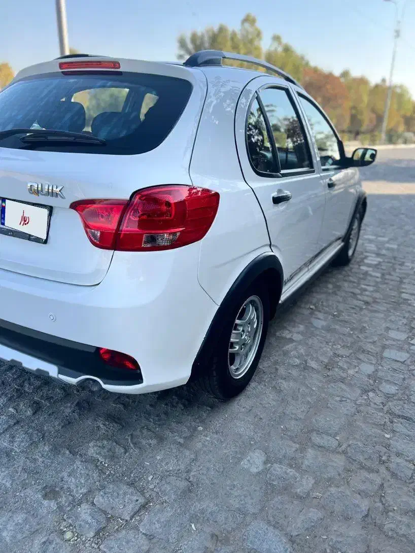 کوییک R دنده‌ای - 1399