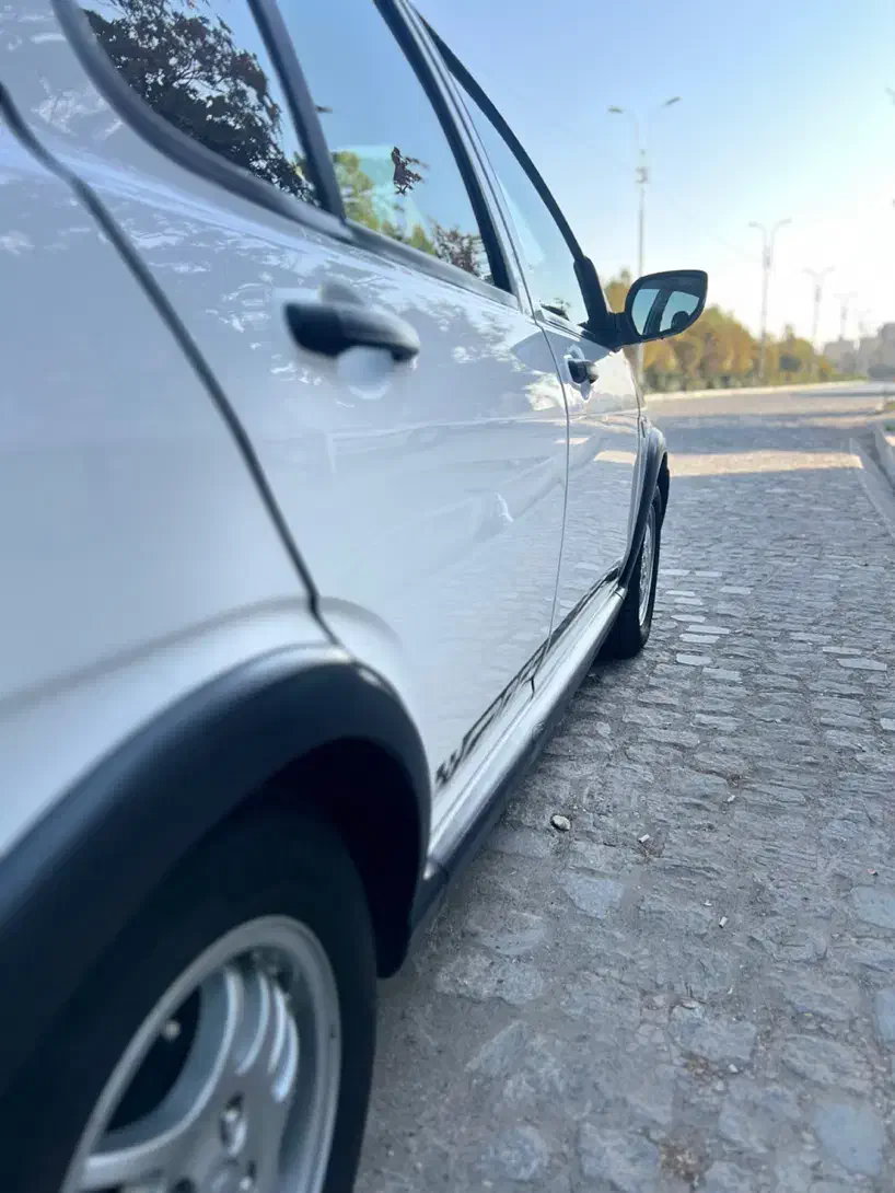 کوییک R دنده‌ای - 1399