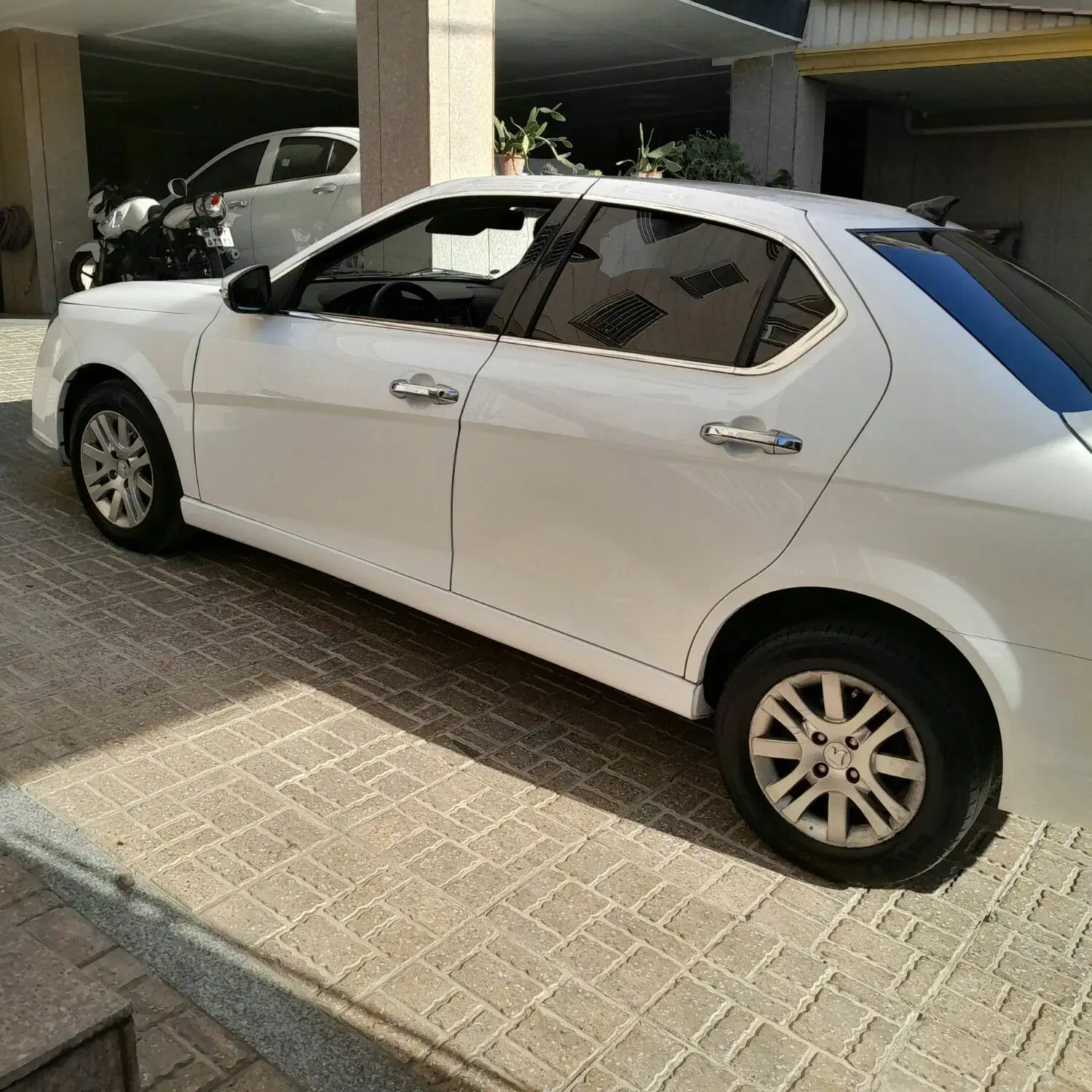 خودرو دنا، پلاس آگهی ann_20895659