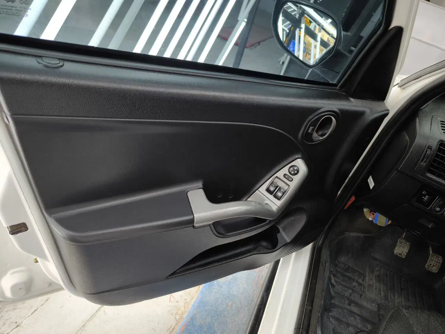 کوییک R دنده‌ای - 1401