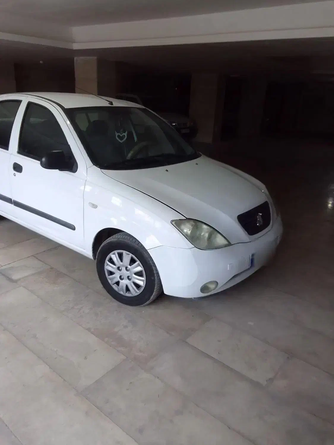 تیبا صندوق دار SL - 1395