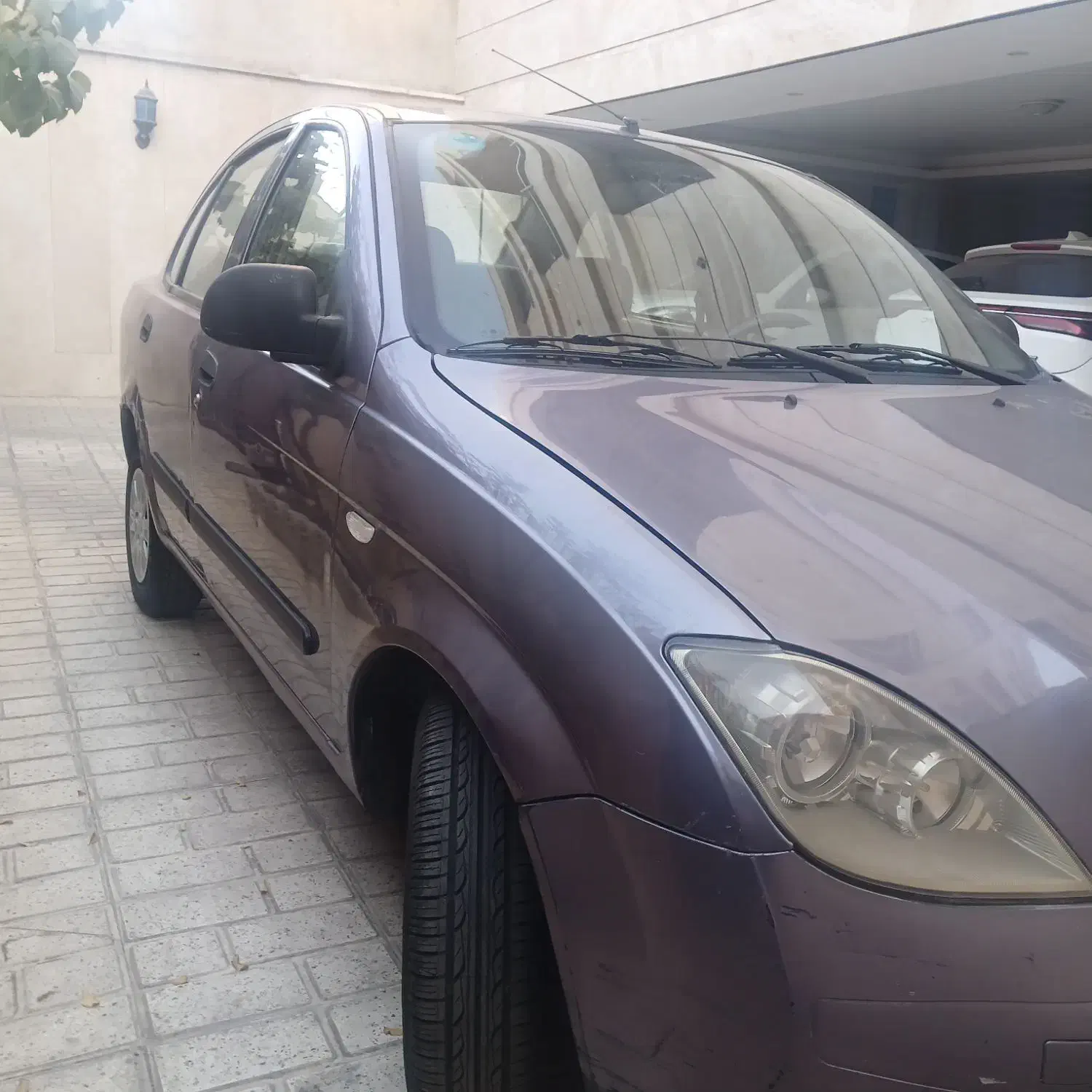 تیبا صندوق دار SX - 1390