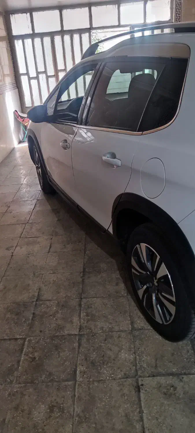 پژو 2008 اتوماتیک - 1396