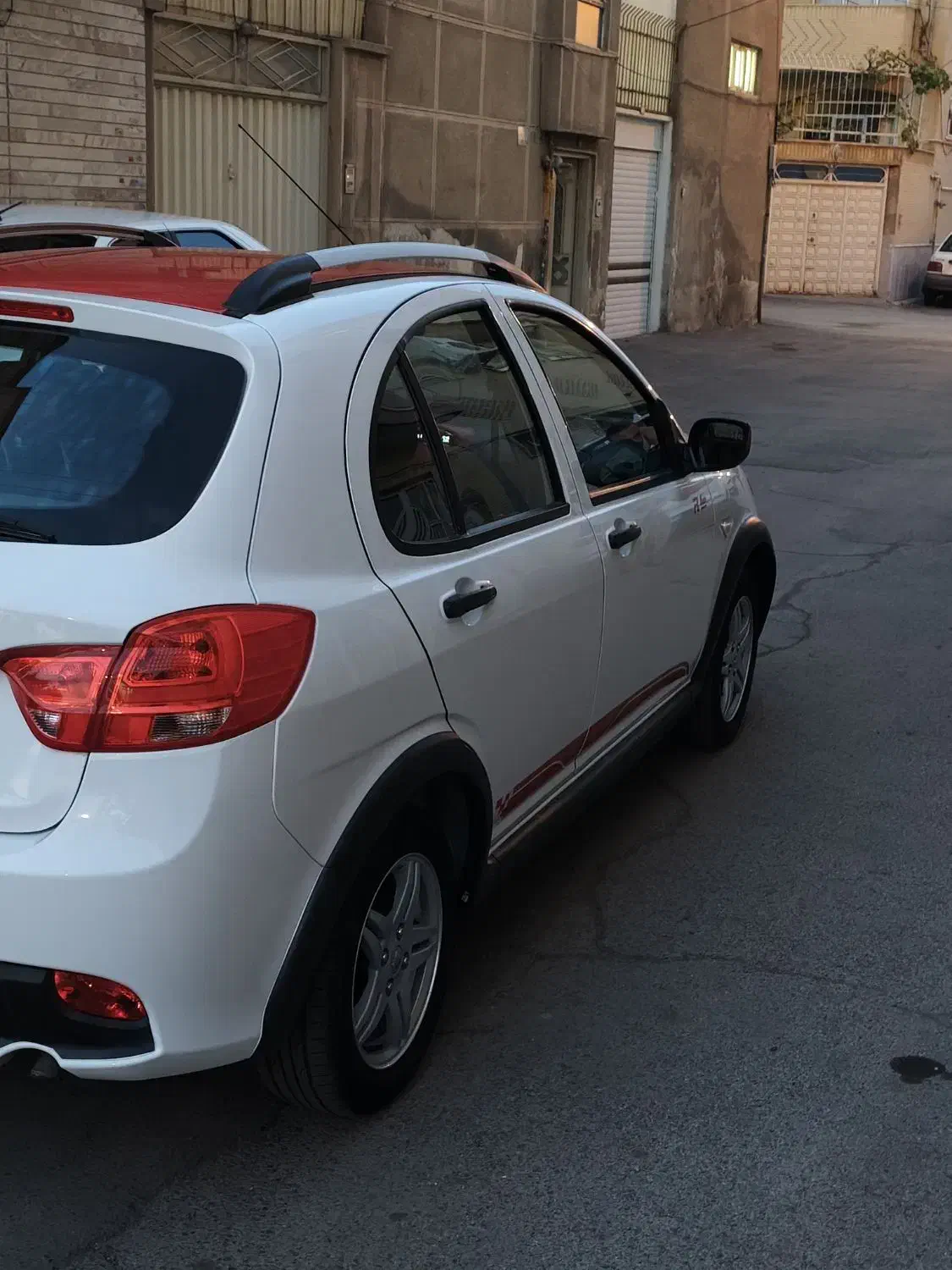 کوییک R دنده‌ای - 1401