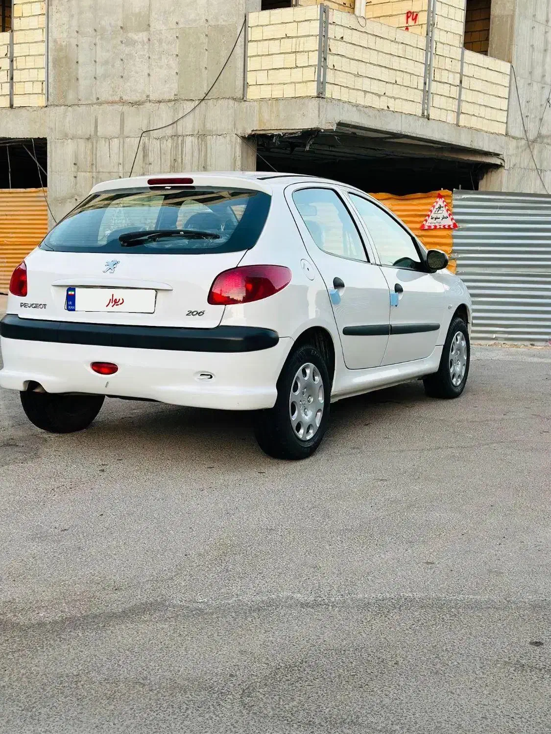 پژو 206 تیپ 5 - 1399