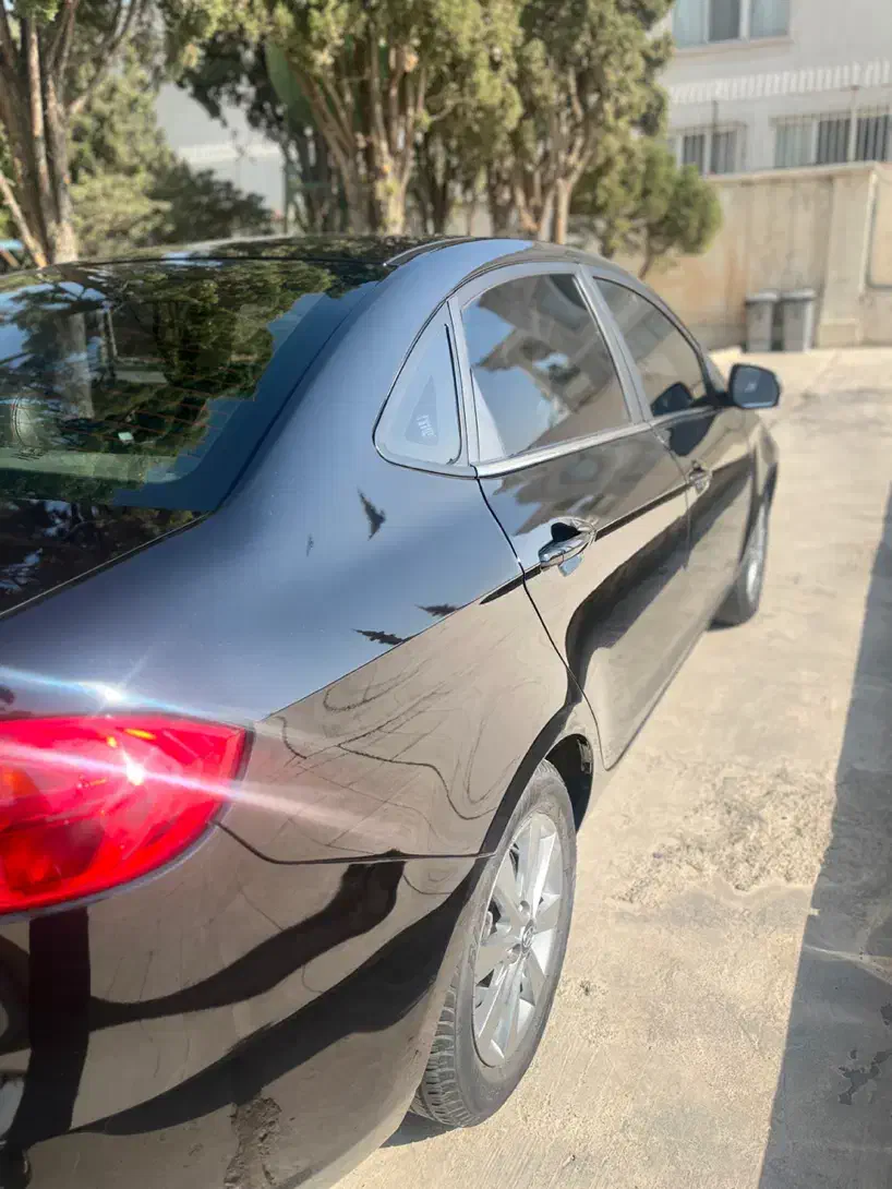 جک J4 اتوماتیک آپشنال - 1402