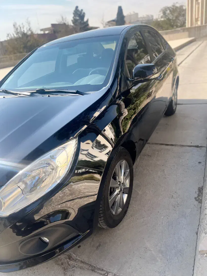 جک J4 اتوماتیک آپشنال - 1402