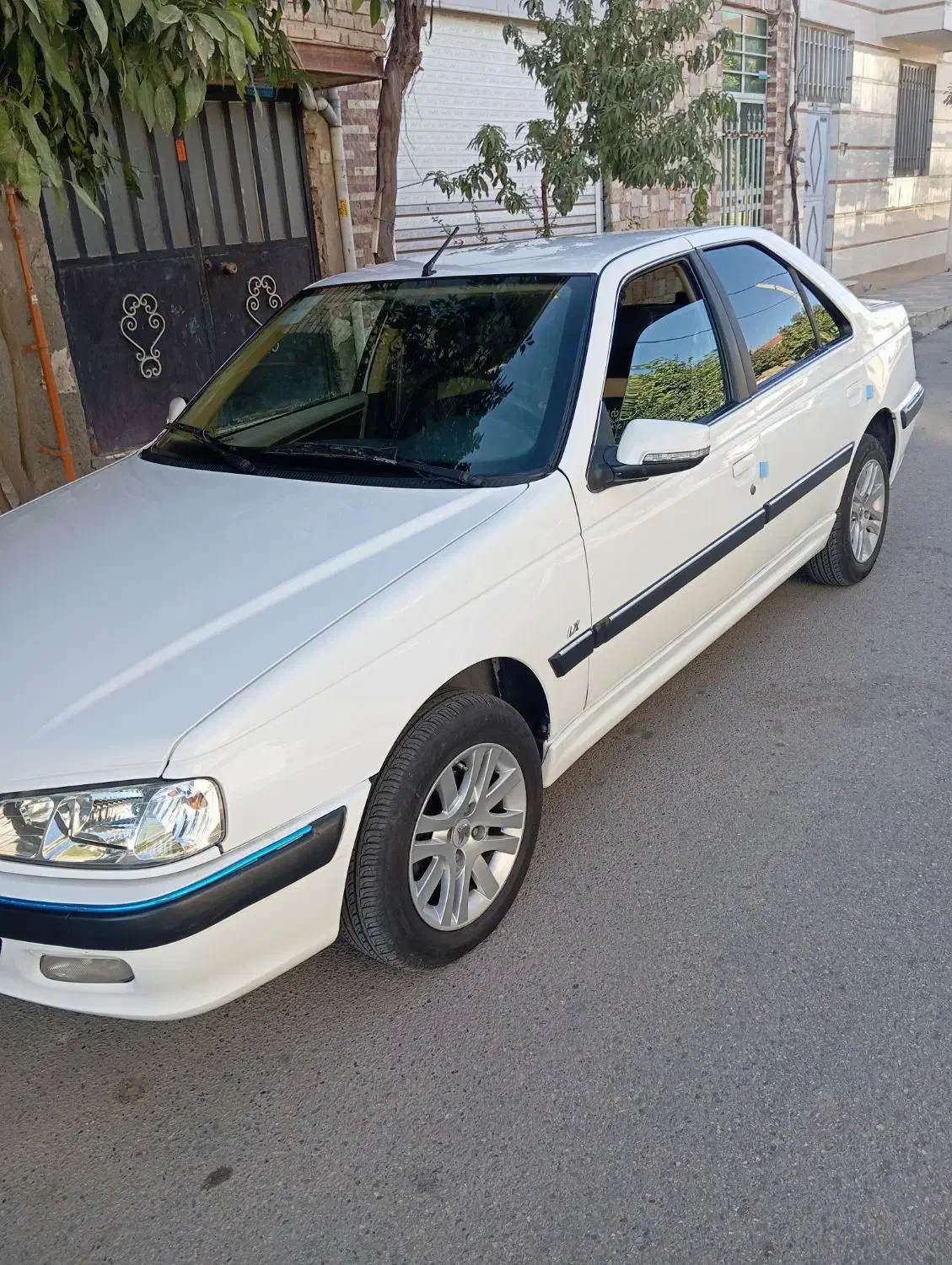 خودرو پژو، پارس آگهی ann_20895994