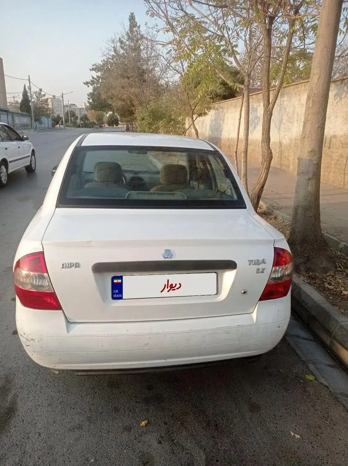 تیبا صندوق دار SX - 1392