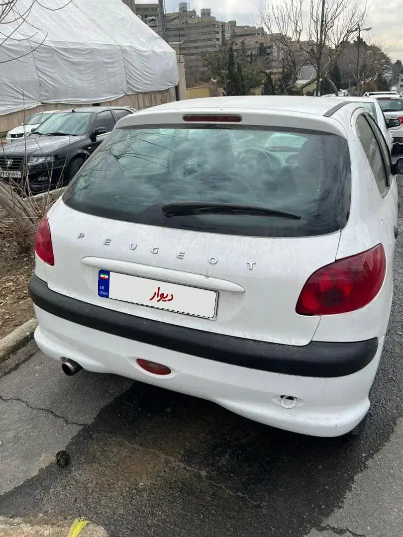 پژو 206 تیپ 3 - 1390