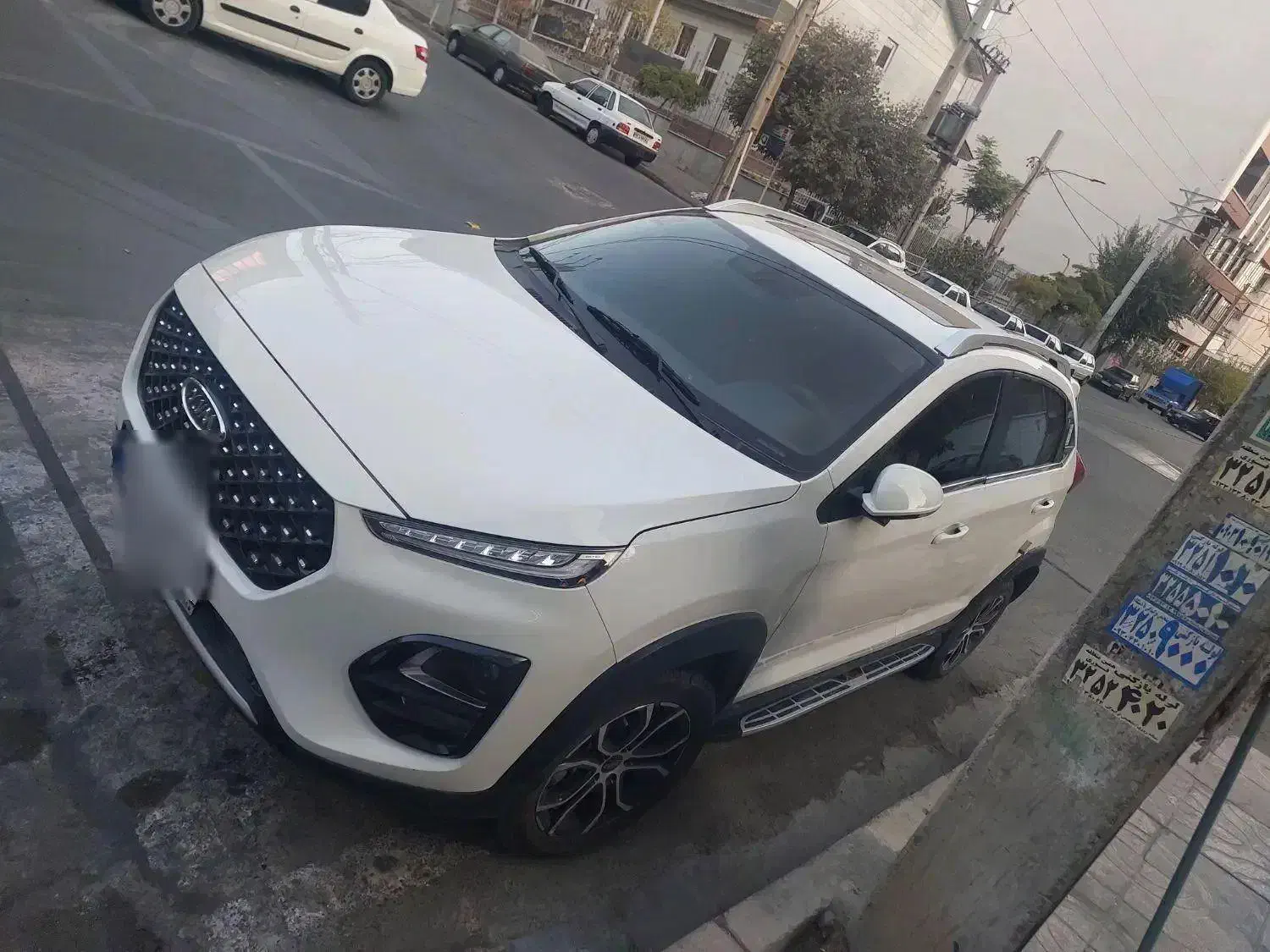 ام وی ام X22 پرو دنده‌ای - 1402