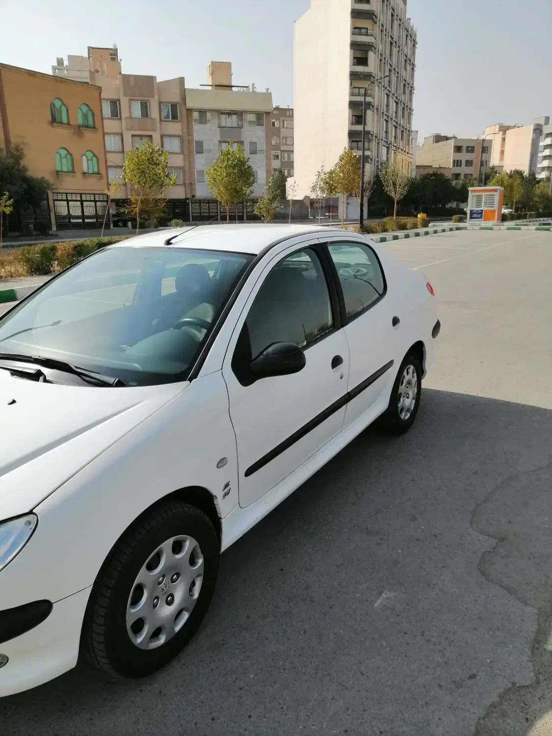 پژو ۲۰۶ صندوق دار v20 - 1390