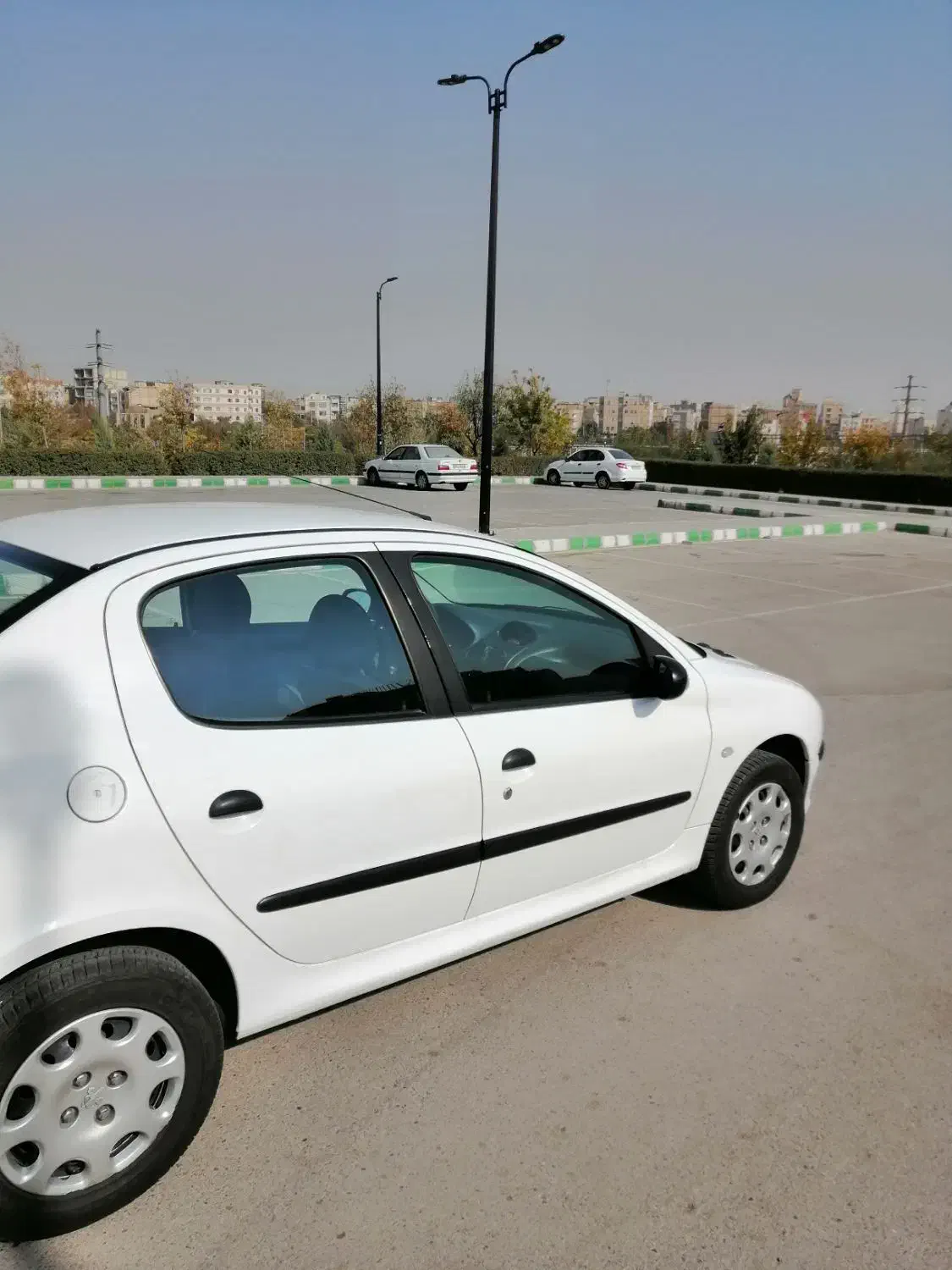 پژو ۲۰۶ صندوق دار v20 - 1390