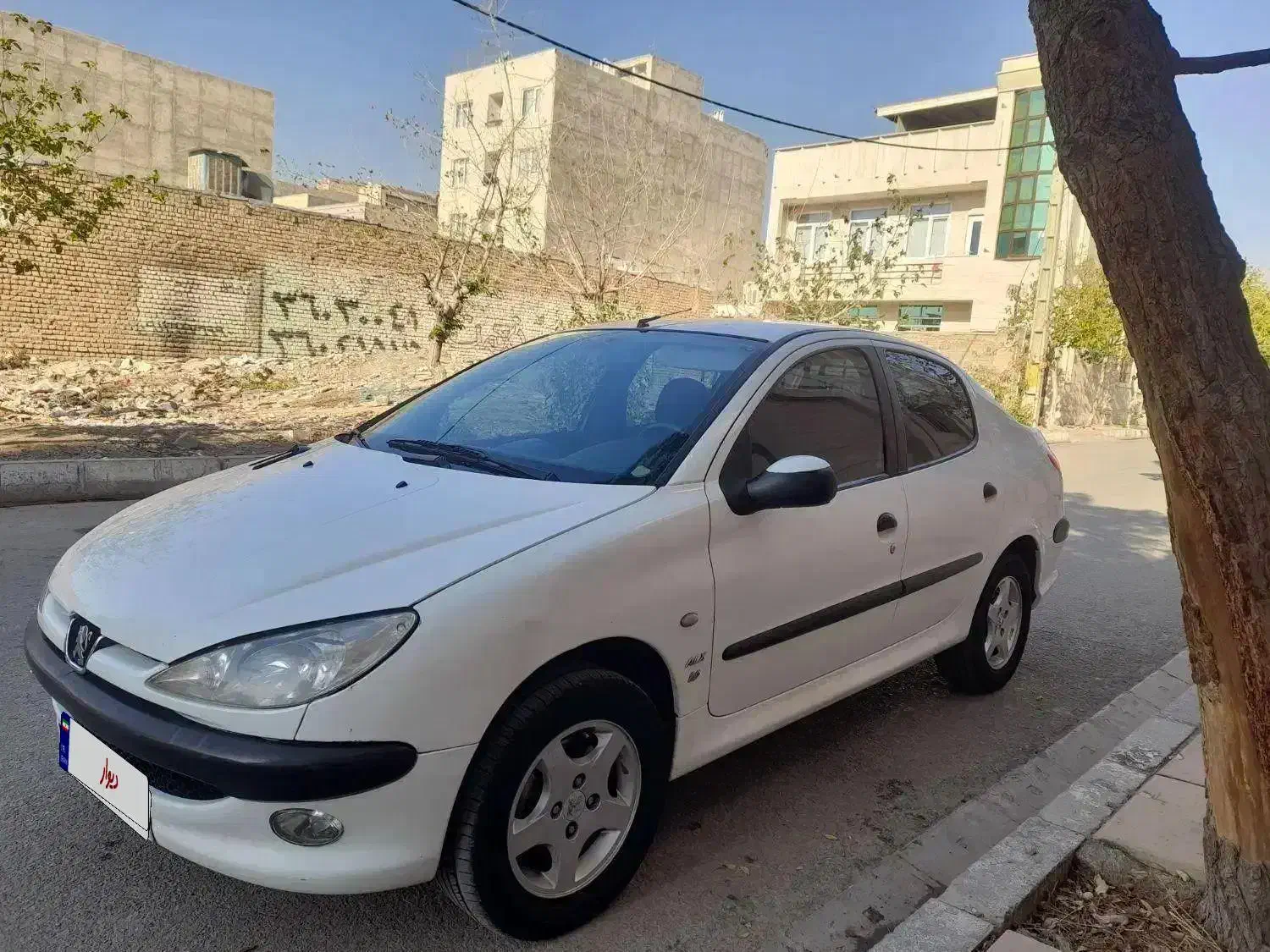 خودرو پژو، ۲۰۶ صندوق دار آگهی ann_20896363