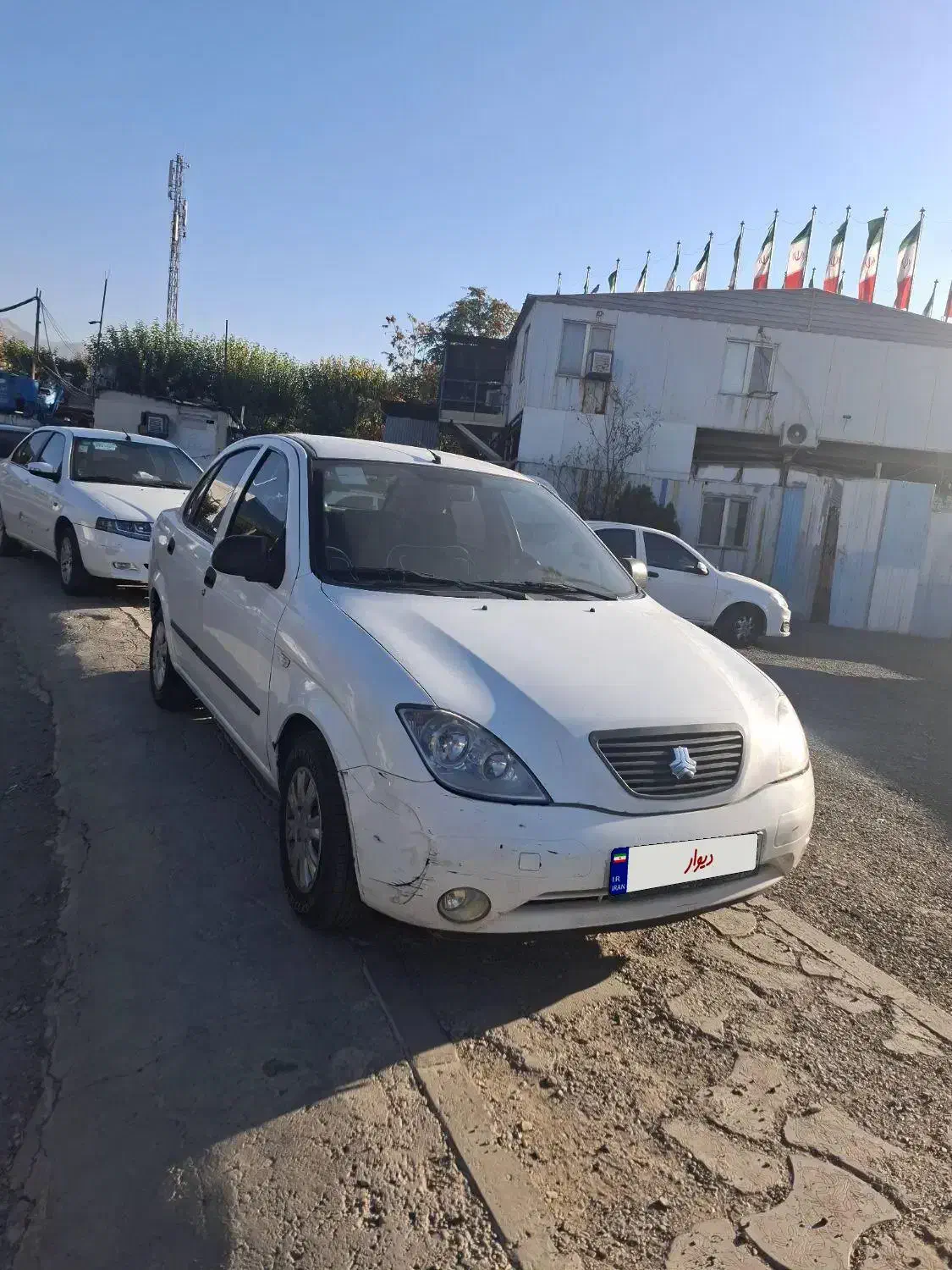 تیبا صندوق دار SX - 1396