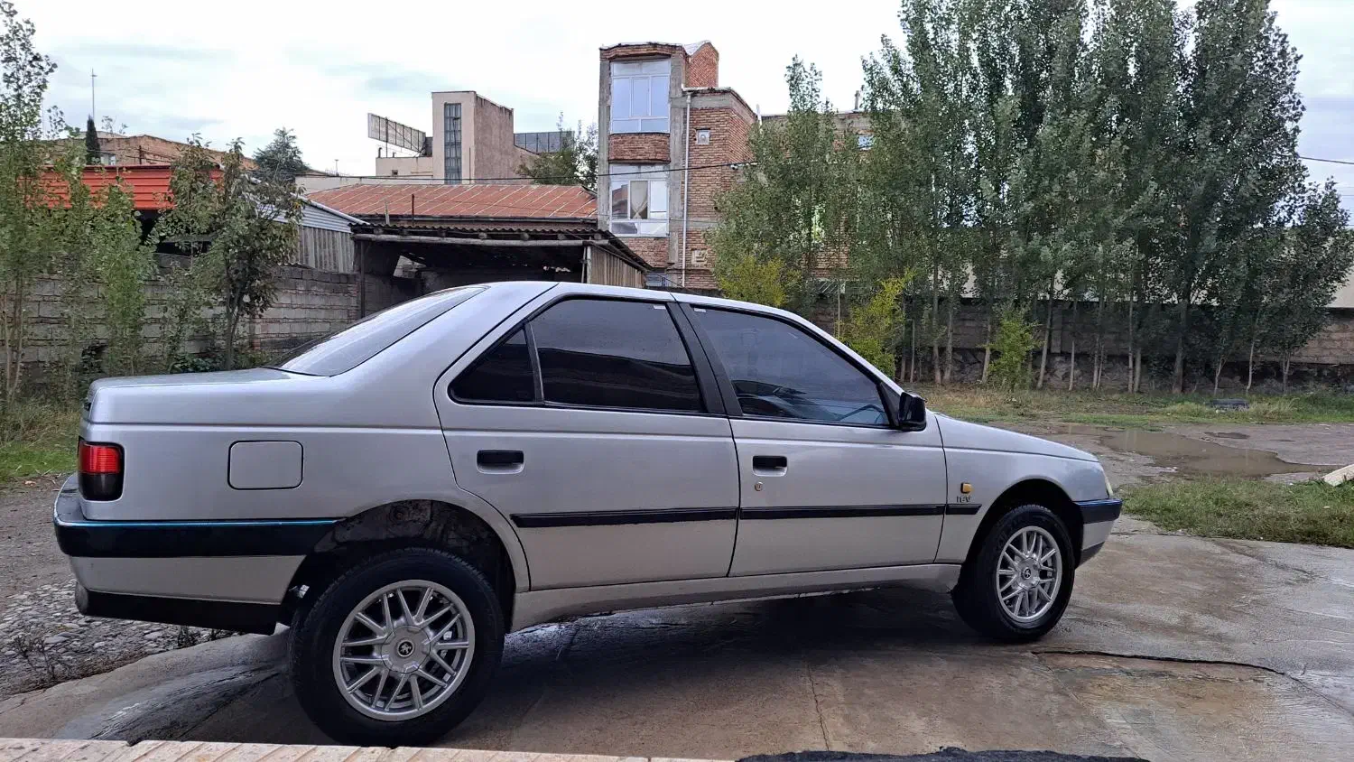پژو 405 GLX - دوگانه سوز - 1389