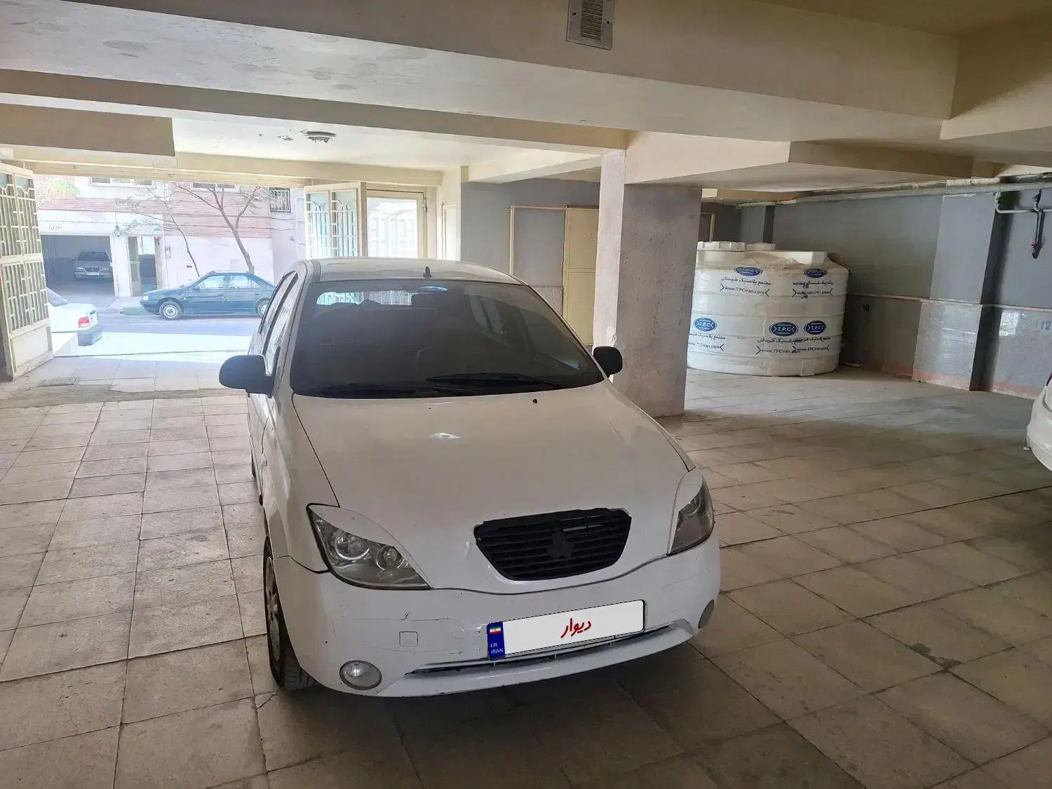 تیبا صندوق دار SX - 1392