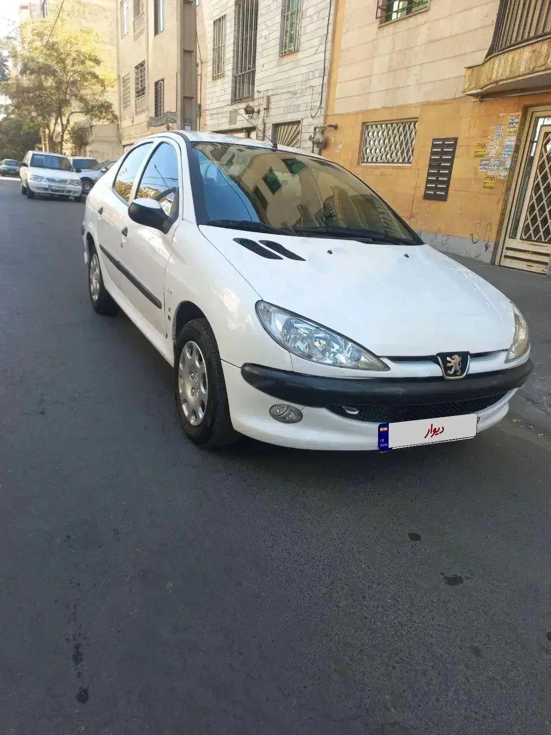 پژو ۲۰۶ صندوق دار v8 - 1397