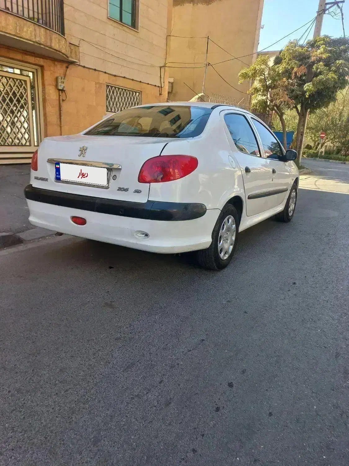 پژو ۲۰۶ صندوق دار v8 - 1397